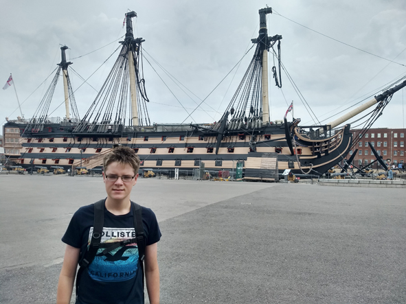 Portsmouth: M33 & HMS Queen Elizabeth